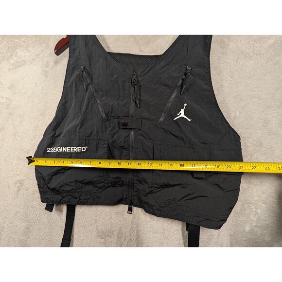 Nike Air Jordan 23 Engineered Adjustable Vest Black White Training Utility - Picture 5 of 7